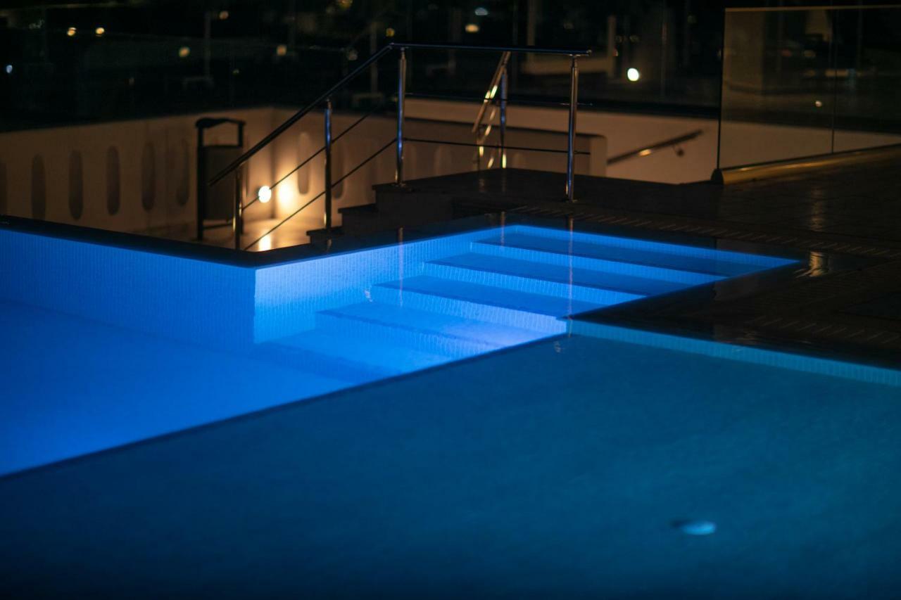 The George Hotel Mykonos Platísz Jalósz Kültér fotó