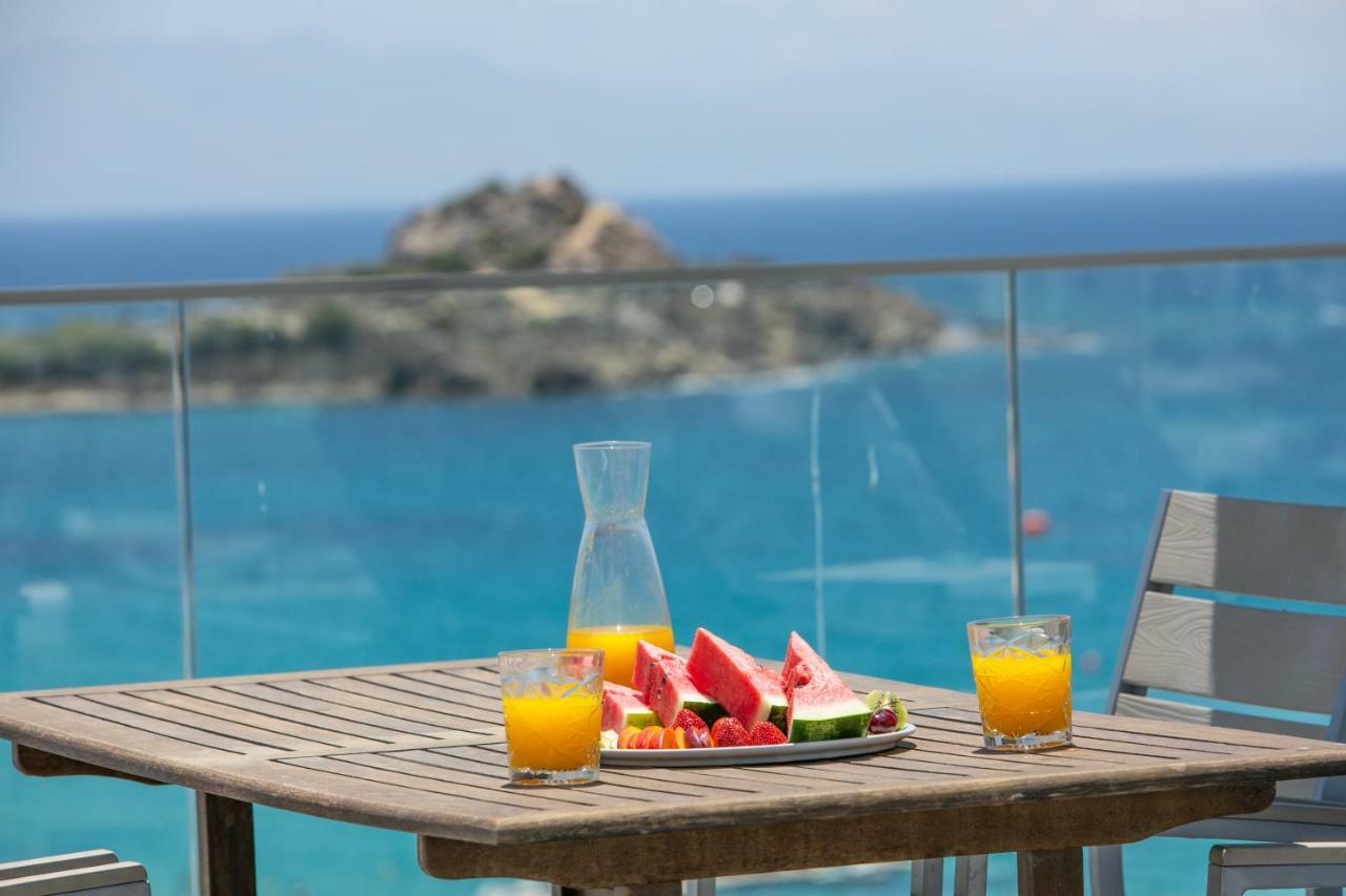 The George Hotel Mykonos Platísz Jalósz Kültér fotó